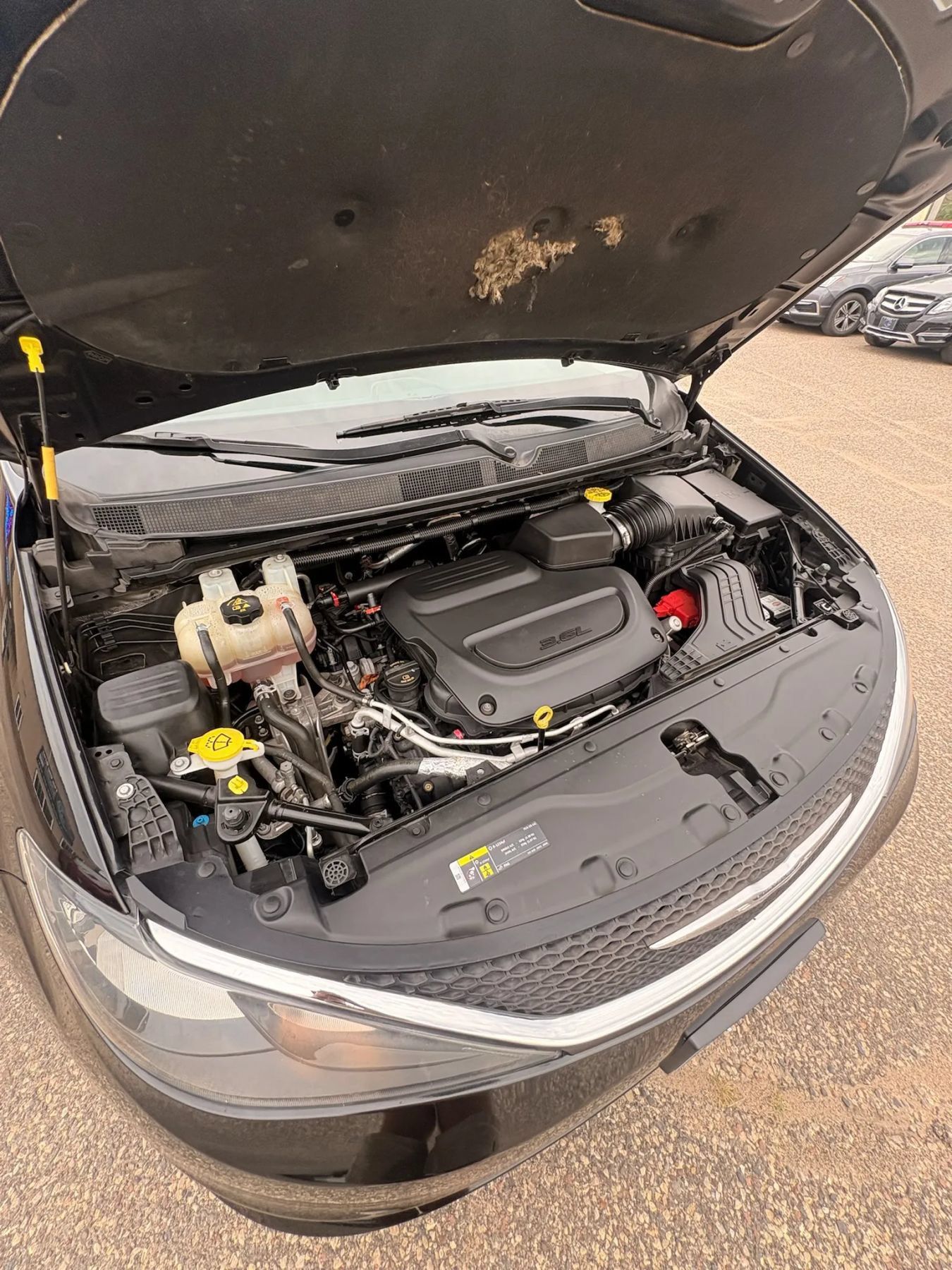 Used 2020 Chrysler Voyager LX w/ Cold Weather Group FWD image 35