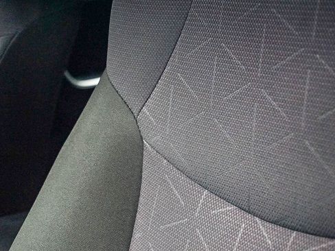 Certified 2024 Toyota RAV4 XLE FWD image 27