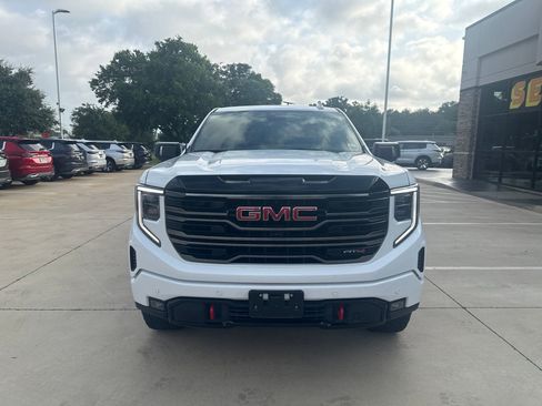 Used 2026 GMC Sierra 1500 AT4 w/ Technology Package AWD/4WD image 2