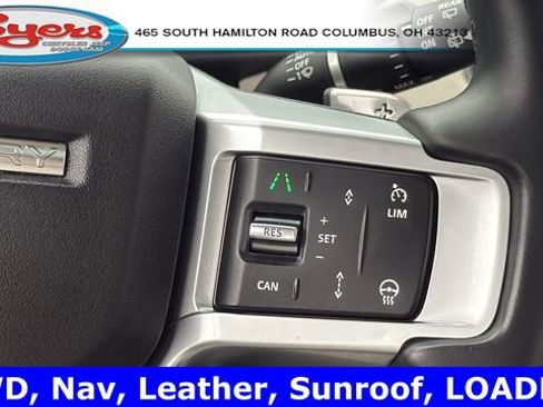 Used 2024 Land Rover Discovery S image 15