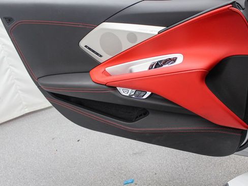 Used 2022 Chevrolet Corvette Stingray Premium Cpe w/ Z51 Performance Package RWD image 14