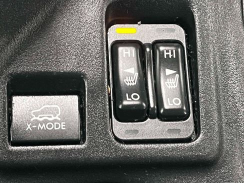 Used 2021 Subaru Crosstrek 2.0i Premium w/ Moonroof Package image 14