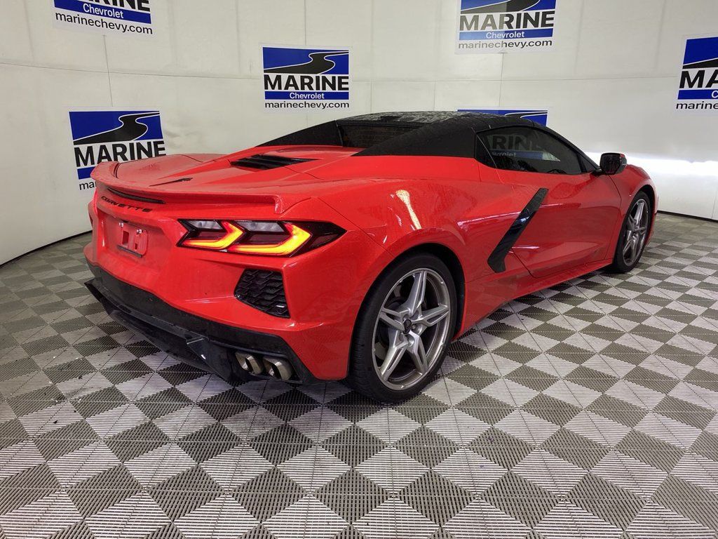 Used 2024 Chevrolet Corvette Stingray Convertible w/ Z51 Performance Package RWD image 16