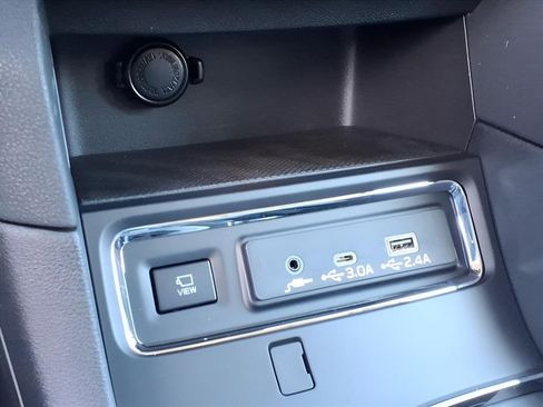 New 2026 Subaru Ascent Limited image 15