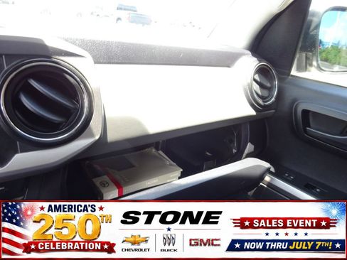 Used 2021 Toyota Tacoma SR5 RWD image 30