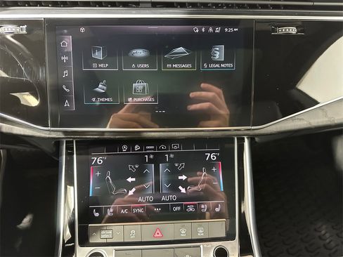 Used 2023 Audi Q8 Premium Plus image 18