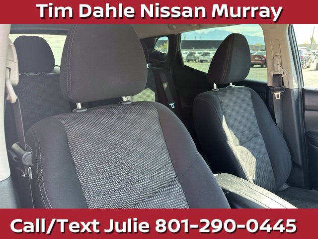 Used 2018 Nissan Rogue Sport SV w/ SV All-Weather Package AWD/4WD image 16