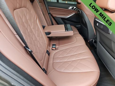 Used 2025 BMW X5 xDrive40i w/ Parking Assistance Package image 17