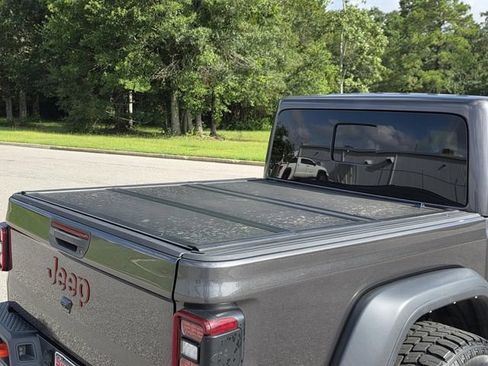 Used 2021 Jeep Gladiator Mojave w/ LED Lighting Group AWD/4WD image 29