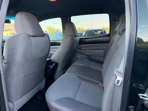 Used 2014 Toyota Tacoma PreRunner w/ TRD Off-Road Package RWD image 6