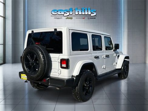 Certified 2021 Jeep Wrangler Unlimited Sahara image 3