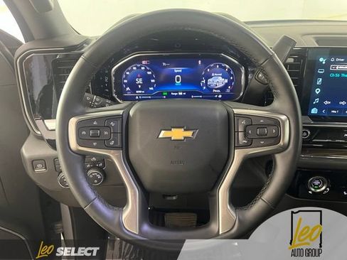 Used 2024 Chevrolet Silverado 1500 LT AWD/4WD image 14