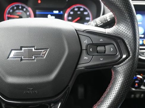 Used 2021 Chevrolet TrailBlazer RS w/ Technology Package FWD image 25