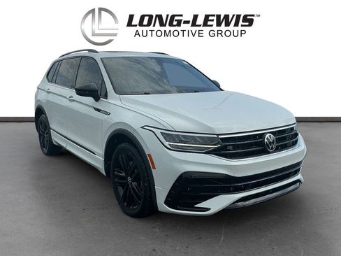 Used 2022 Volkswagen Tiguan SE R-Line FWD image 10