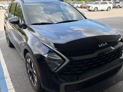 Used 2023 Kia Sportage X-Line w/ X-Line Premium Package AWD/4WD image 3