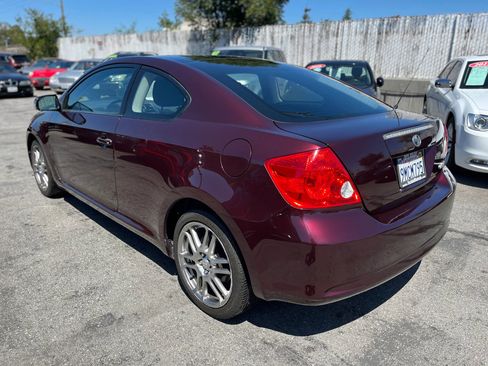 Used 2006 Scion tC Hatchback Coupe 2D image 5