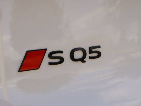 New 2026 Audi SQ5 Premium Plus AWD/4WD image 29