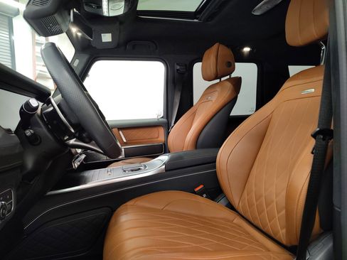 Certified 2025 Mercedes-Benz G 63 AMG 4MATIC image 5