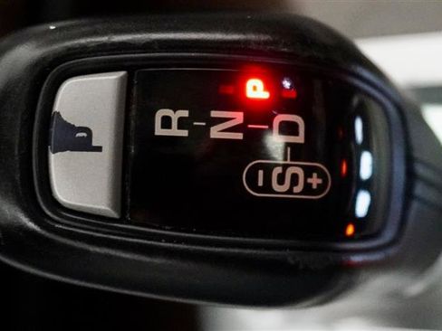 Used 2014 Land Rover Range Rover Sport HSE image 24