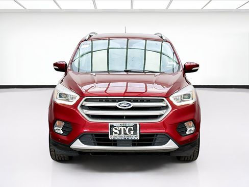 Used 2017 Ford Escape Titanium w/ Equipment Group 301A FWD image 2