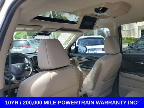 Used 2019 Honda Pilot Touring image 27