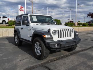 Used 2022 Jeep Wrangler Sport AWD/4WD video 2