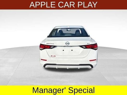 Used 2022 Nissan Sentra SV image 6