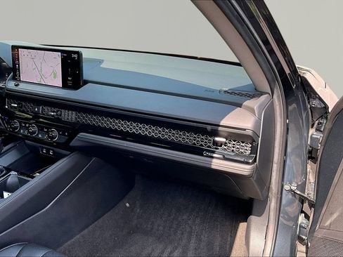 Used 2024 Honda Accord Touring image 20
