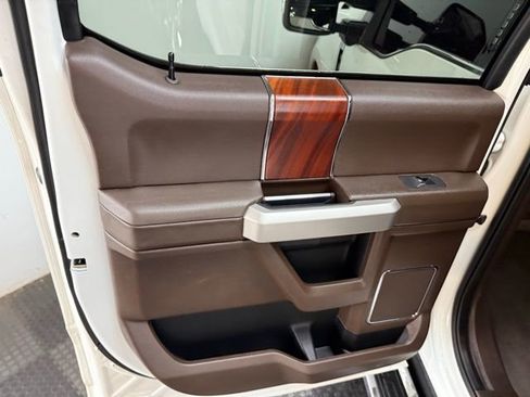 Used 2022 Ford F350 King Ranch w/ Chrome Package image 29