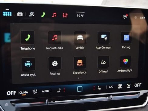 New 2026 Volkswagen Tiguan SE R-Line image 15