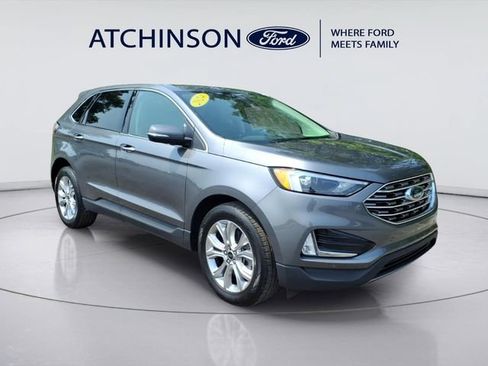 Certified 2024 Ford Edge Titanium AWD/4WD image 3