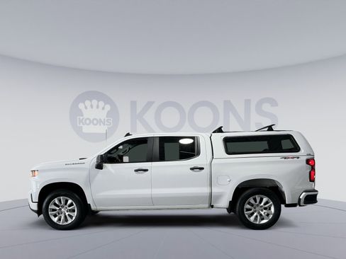 Used 2021 Chevrolet Silverado 1500 Custom w/ Safety Confidence Package image 13