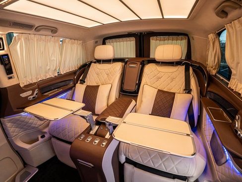 Used 2020 Mercedes-Benz Metris Passenger image 45