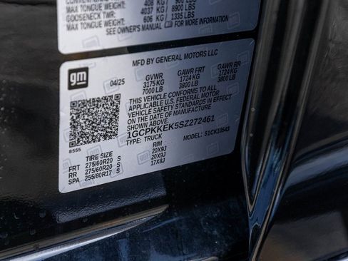 Used 2025 Chevrolet Silverado 1500 LT image 16