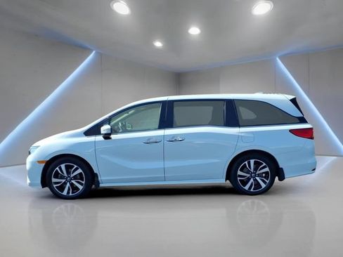 Used 2020 Honda Odyssey Elite image 29