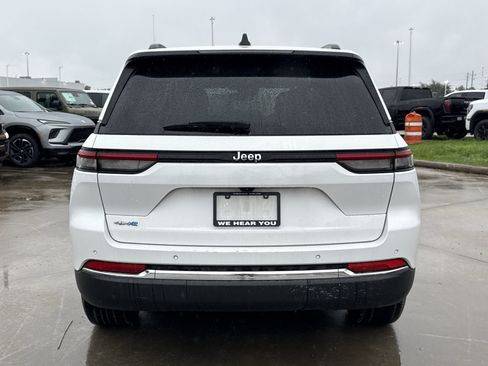 Used 2024 Jeep Grand Cherokee Limited 4xe AWD/4WD image 6