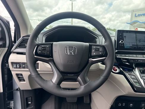 New 2026 Honda Odyssey Elite image 38