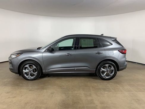 Used 2024 Ford Escape ST-Line w/ Tech Pack #1 image 16