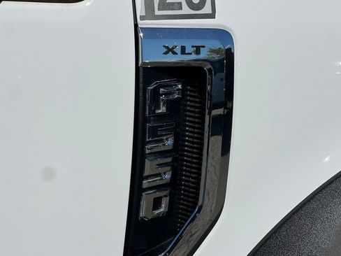 Certified 2020 Ford F550 XLT image 25