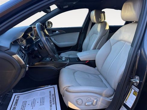 Used 2017 Audi S6 Prestige w/ Prestige Package image 10