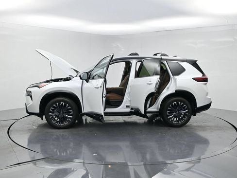 New 2026 Nissan Rogue Platinum AWD/4WD image 29