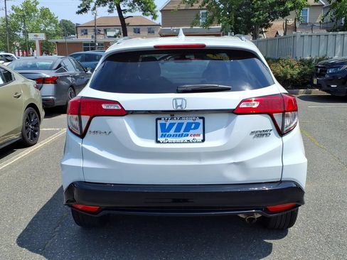 Used 2021 Honda HR-V Sport image 5