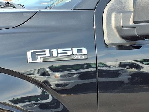 Used 2018 Ford F150 XLT w/ Equipment Group 302A Luxury image 30