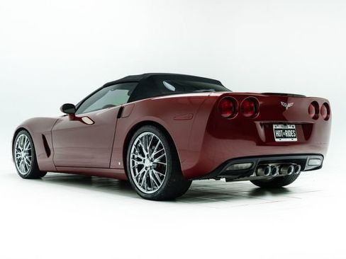 Used 2008 Chevrolet Corvette Convertible w/ Preferred Equipment Group image 18