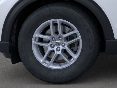 New 2026 Ford Explorer Active w/ Active Comfort Package image 19