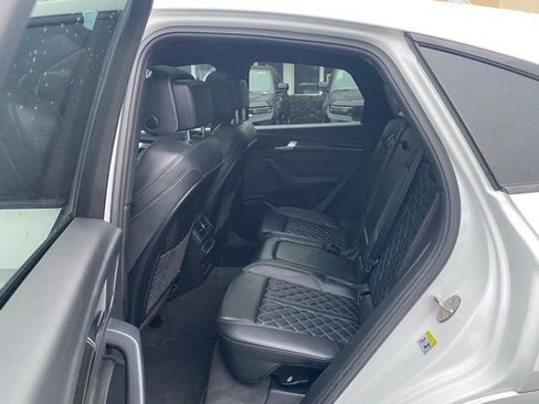 Used 2023 Audi SQ5 Prestige image 28