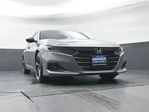 Used 2022 Honda Accord Sport image 37