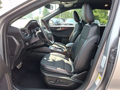 Certified 2023 Ford Escape ST-Line Elite AWD/4WD image 16