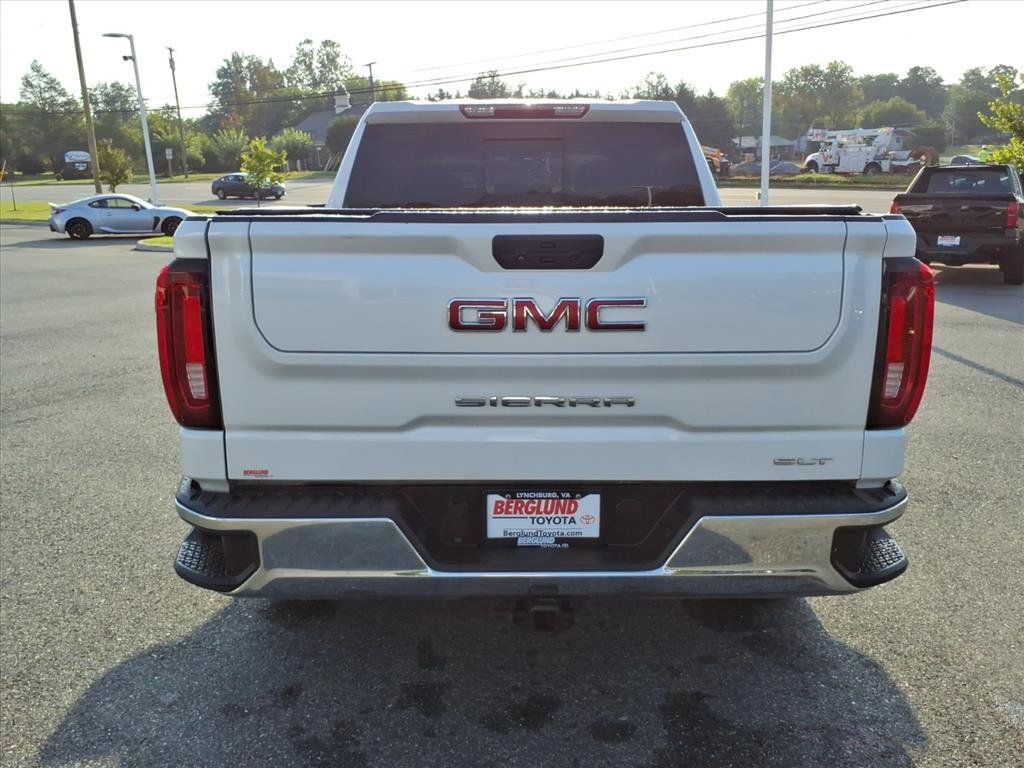 Used 2021 GMC Sierra 1500 SLT w/ SLT Premium Package AWD/4WD image 11