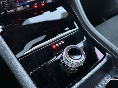 New 2025 Jeep Grand Cherokee L Altitude image 19